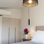 Sea Breeze Maistro 4per With Private Pool Kandia