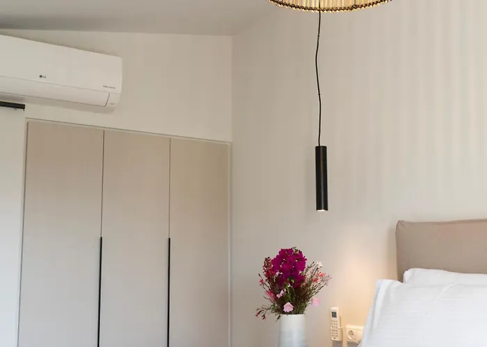 Sea Breeze Maistro 4per With Private Pool Кандия