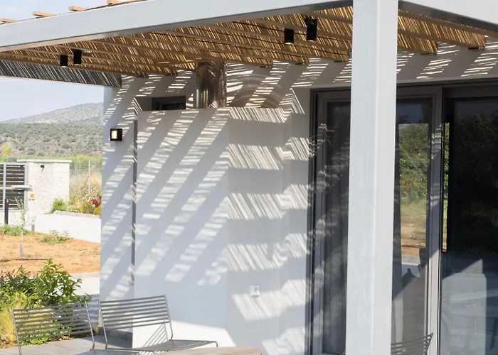 Вилла Sea Breeze Maistro 4per With Private Pool Кандия